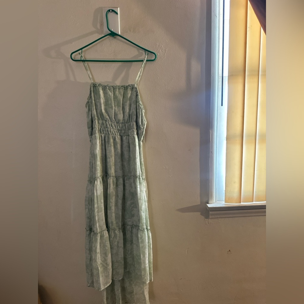 Elegant Green Maxi Dress